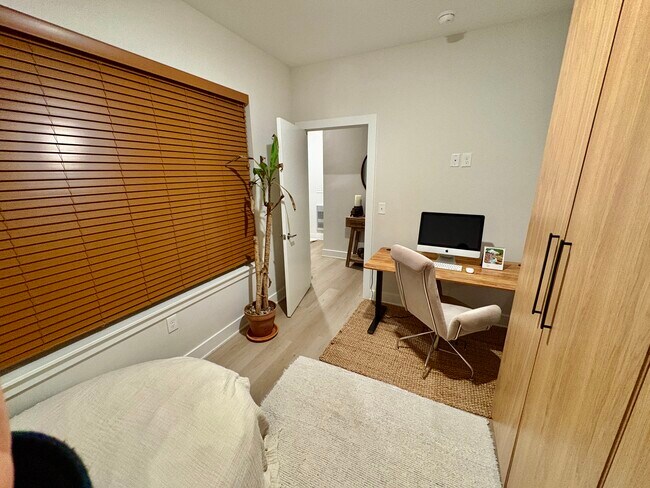 Foto del edificio - 7304 Pk Pl Ct