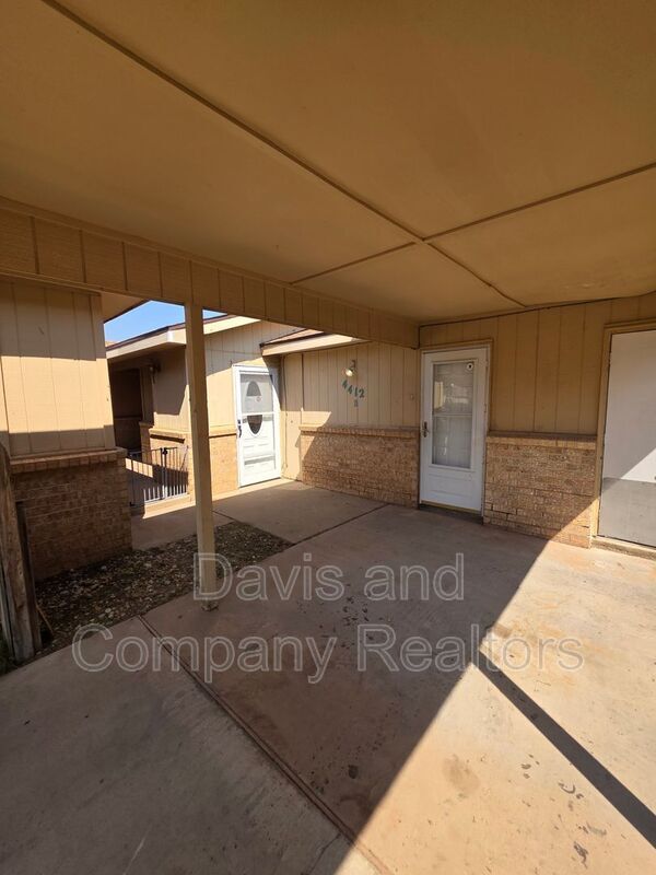Foto del edificio - 4412 St Andrews Dr