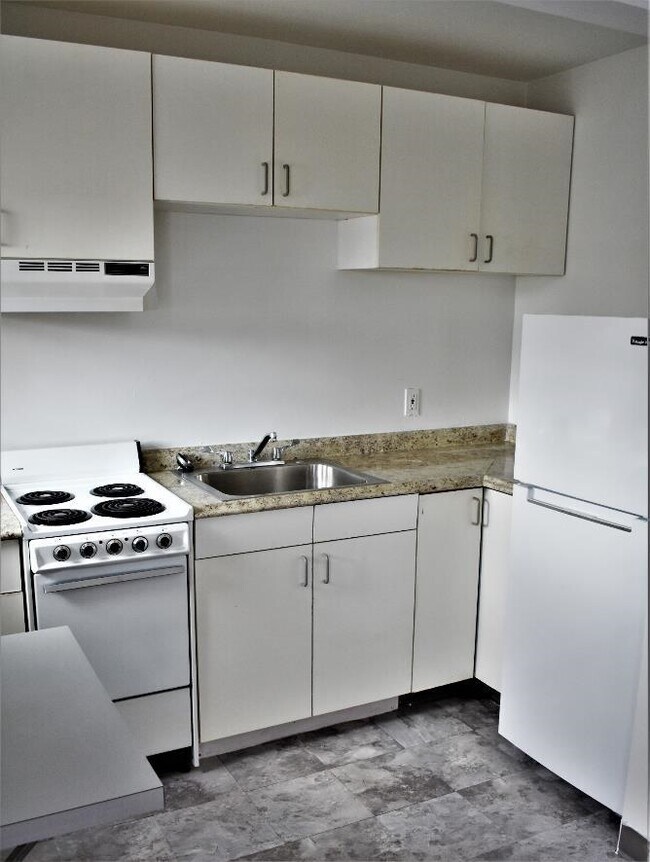 Foto del edificio - Crandall Hall Apartments