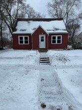 Building Photo - 422 Ricker St