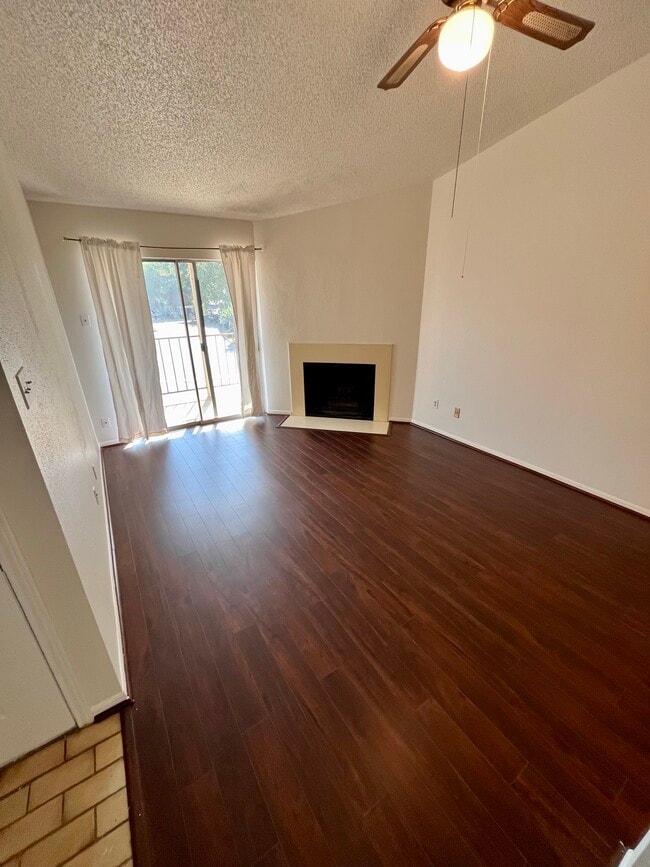 Living Room - 2120 El Paseo St