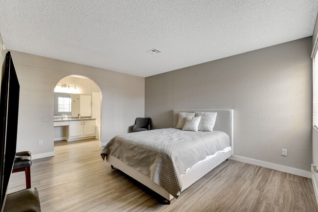 Interior Photo - Talésai Apartments