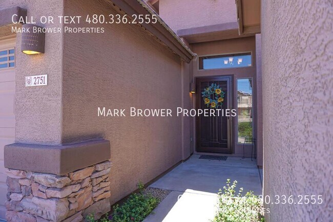 Building Photo - 2751 E Fawn Dr