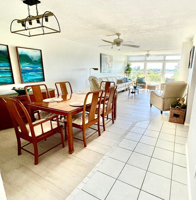 Foto del edificio - 2333 Indian River Blvd
