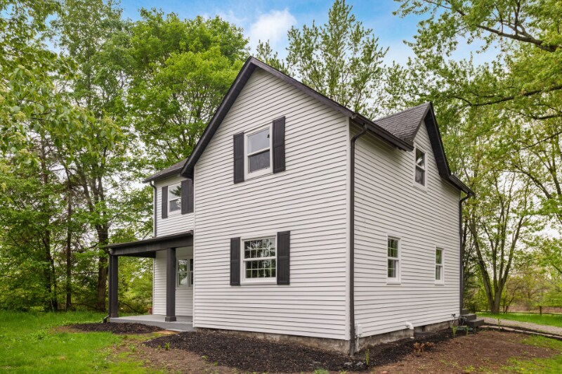 1584 Mink St SW, Pataskala, OH 43062 House Rental in Pataskala, OH