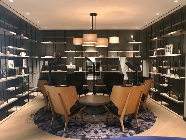 Foto del edificio - 225 E 39th St