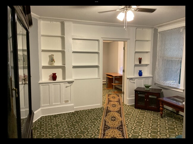 Foto del edificio - 51 Maple Ave