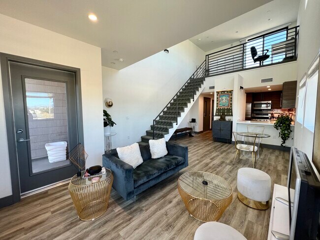 Foto del edificio - 3743 Midvale Ave