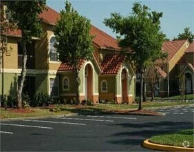 Building Photo - 413 Fountainhead Cir