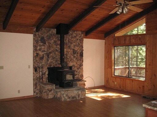 Building Photo - 3196 Gold Ridge Trl