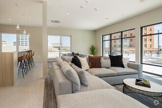 Interior Photo - Envoy