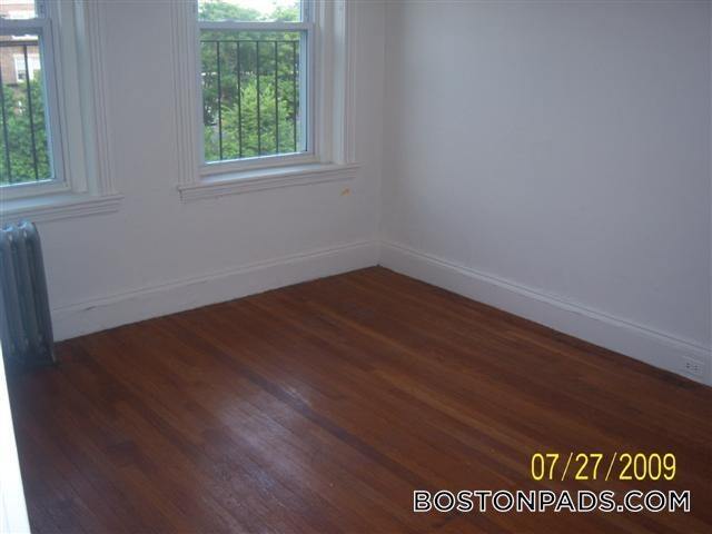 Foto del edificio - 231-235 Park Dr
