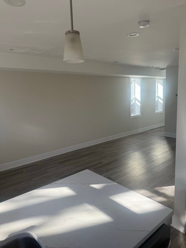 Foto del edificio - 2242 W 18th Pl