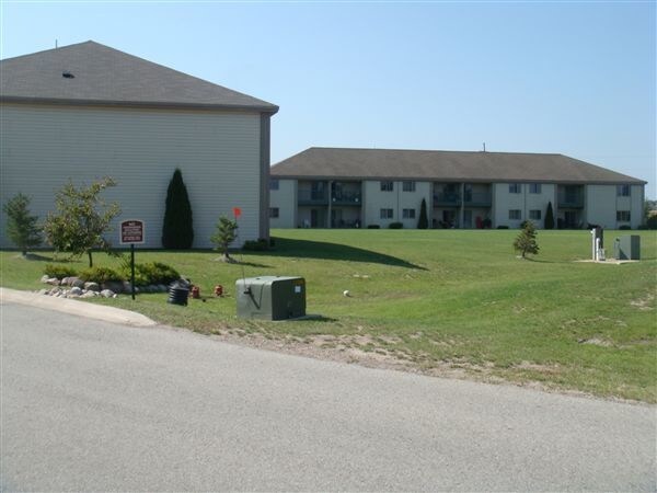 Building Photo - 3065 S Woodfield Blvd