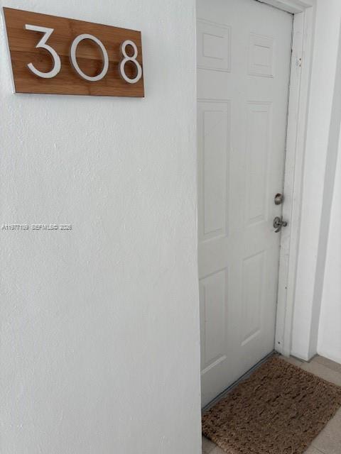 Foto del edificio - 290 Sunrise Dr