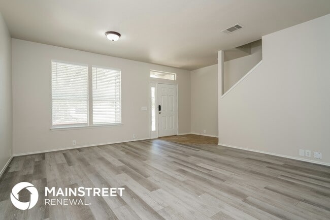 Building Photo - 10648 Traymore Dr