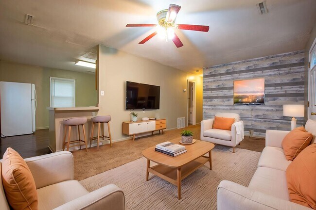 Foto del edificio - 2 Bedroom / 1.5 Bath Home in Carter Lake!