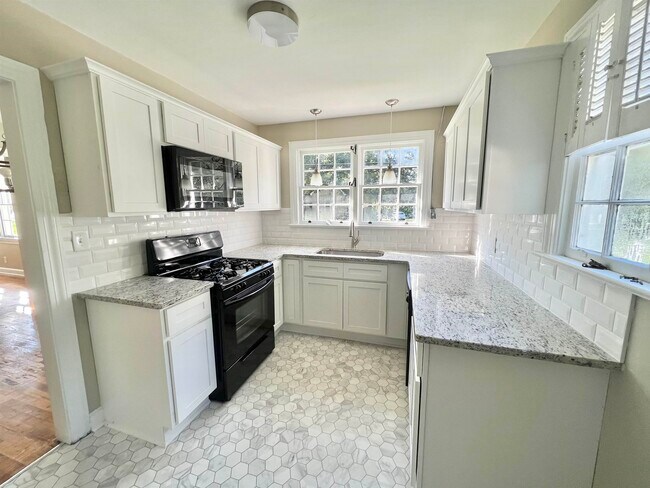Foto del edificio - 515 Greenville St
