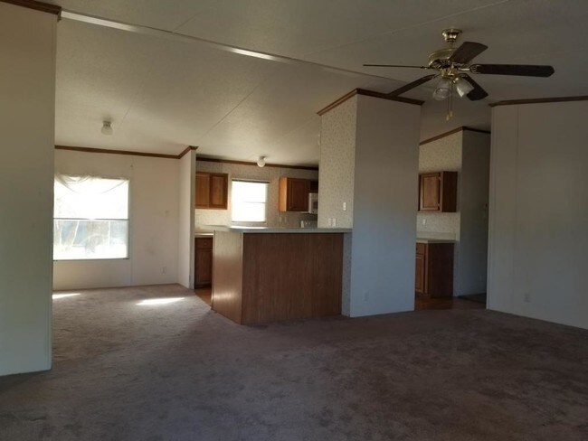 Building Photo - 31514 E Timberloch Tr