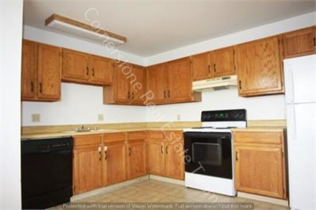 Building Photo - 2269 Split Rock Dr