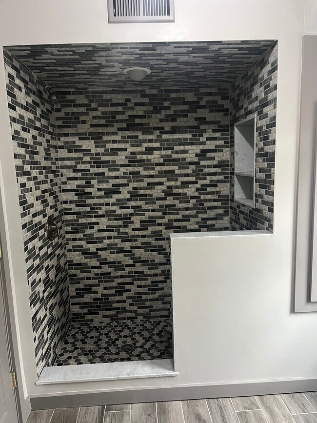 Bathroom off primary bedroom - 4 Crown Ave