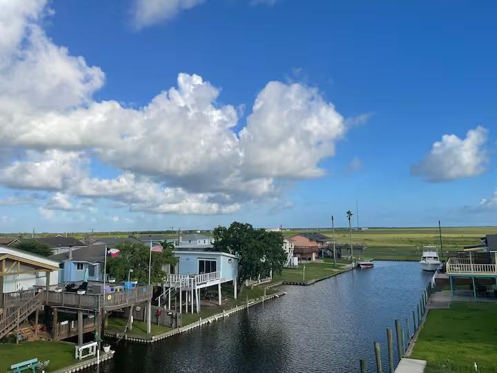 Foto principal - 126 Driftwood Rd