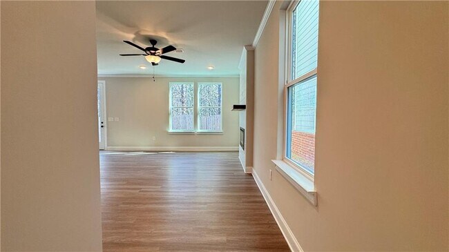 Building Photo - 709 Stickley Oak Way