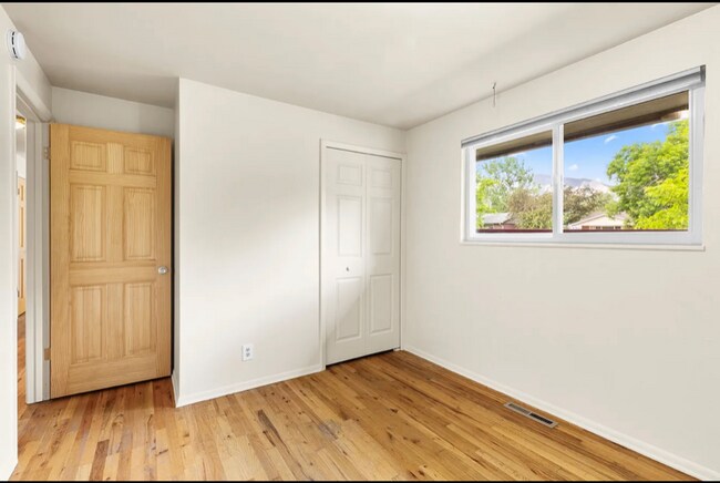 Foto del edificio - 930 36th St