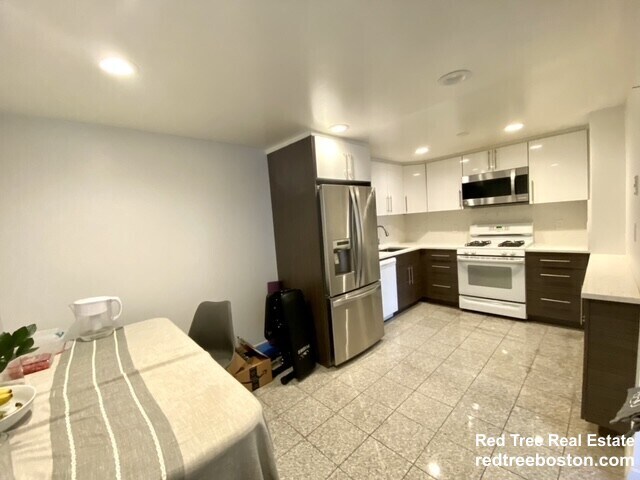 Foto del edificio - 22 Chestnut Pl