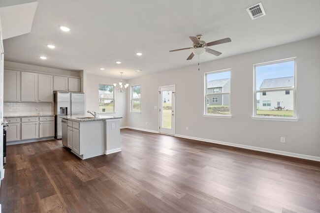 Building Photo - 4 Bed 2.5 Bath Single Family Home in Gainesville! -Retreat at Chicopee