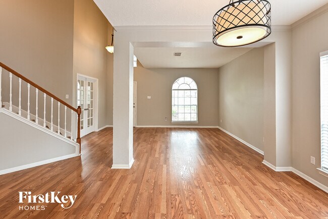 Building Photo - 1026 Abbott Dr
