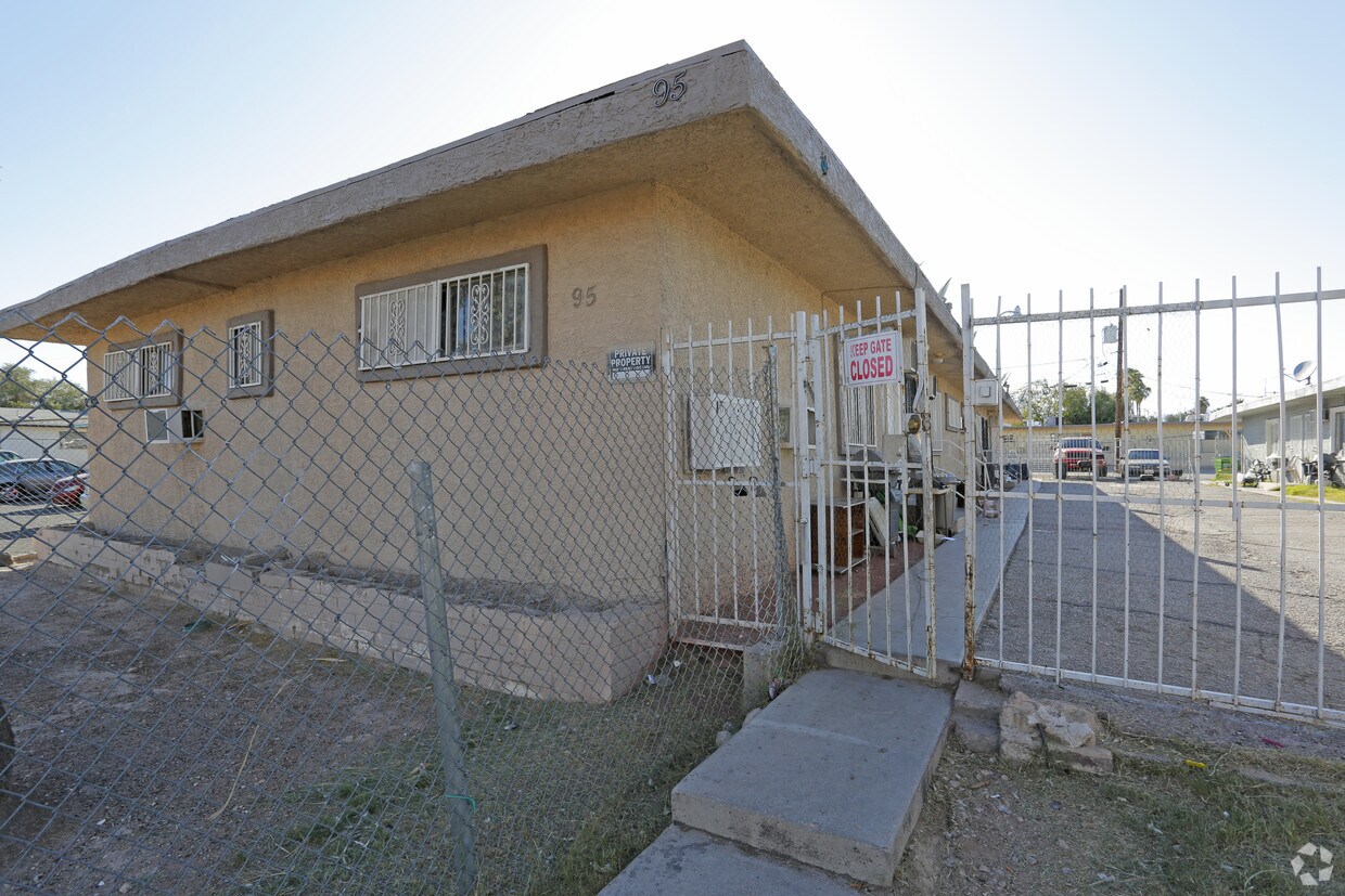 Foto del edificio - 95-99 N 21st St