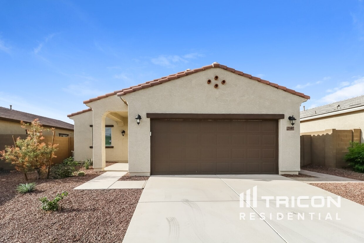 Primary Photo - 21407 W Alvarado