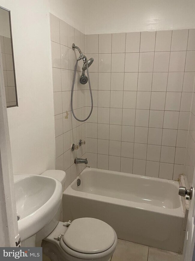 Foto del edificio - 3538 N Carlisle St