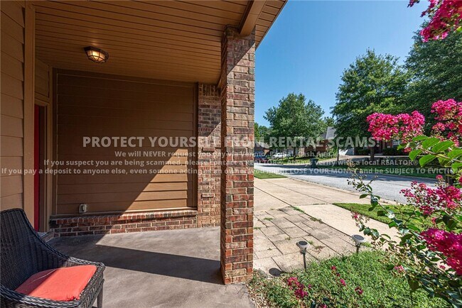 Foto del edificio - 519 S Pierremont Dr