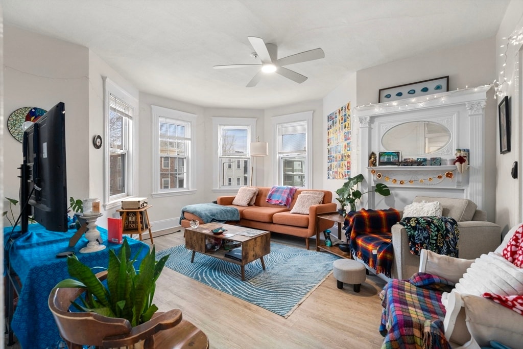 Foto principal - 150 South St