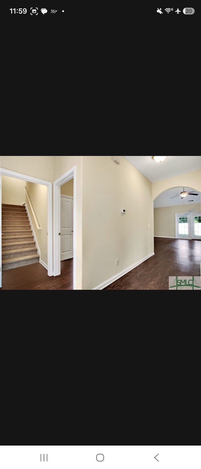 Foto del edificio - 176 Calm Oaks Cir