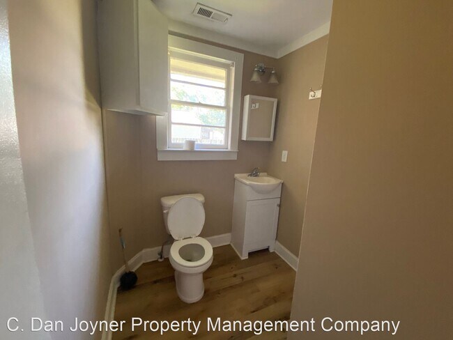 Foto del edificio - 3 br, 2 bath House - 106 Brockman St