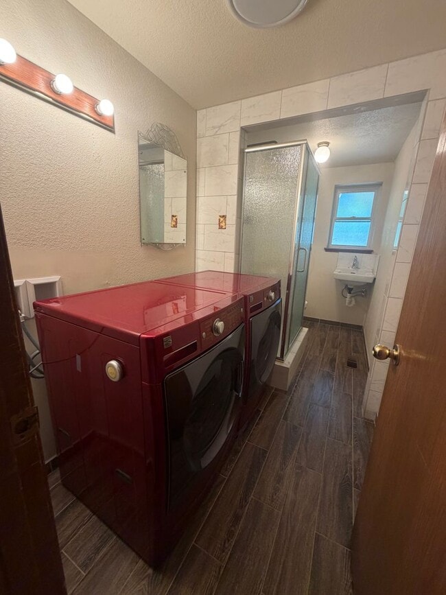 Building Photo - 12941 Avante Dr NW