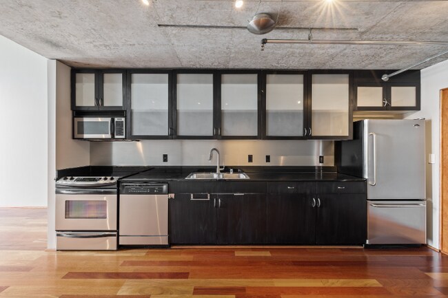 Building Photo - 855 Folsom St