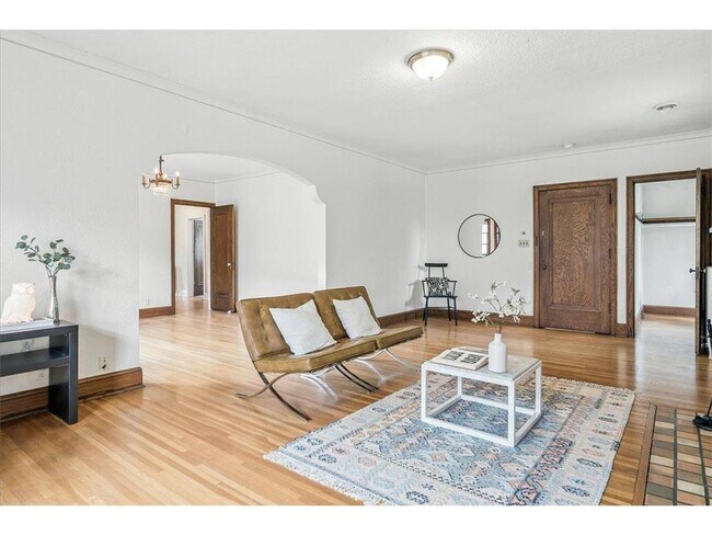 Foto del edificio - 4948 Lyndale Ave S