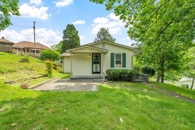 Building Photo - 6701 Cate Rd