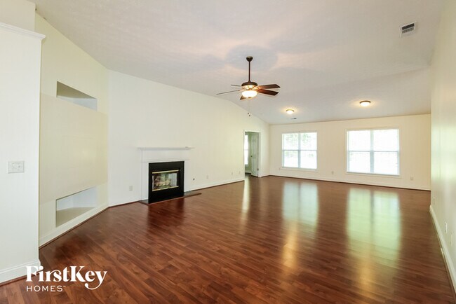 Foto del edificio - 790 Cricket Hill Trail