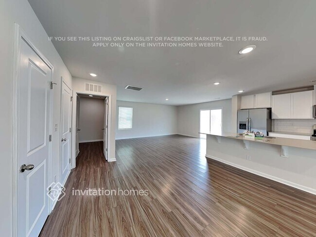 Foto del edificio - 2401 Turtle Point Rd