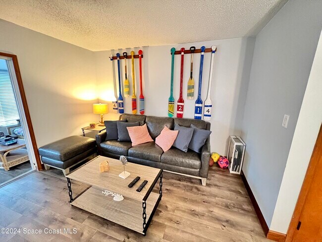 Foto del edificio - 416 Sailfish Ave
