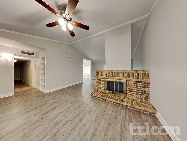 Building Photo - 604 Heritage Hill Dr