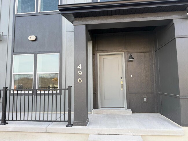 Foto del edificio - 496 S 1140 W