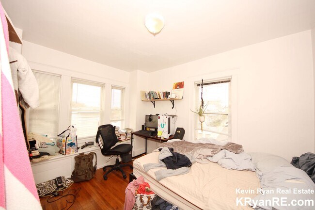 Building Photo - 19 Breck Ave