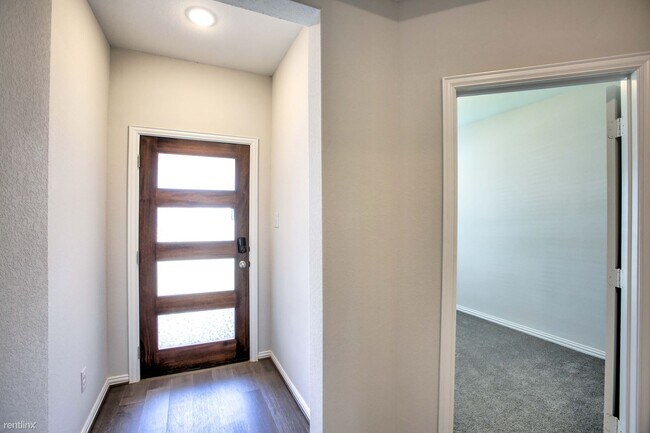 Building Photo - 4 br, 2 bath House - 229 Bonita Beach Dr