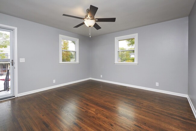 Foto del edificio - Beautiful One-Bedroom at Montrose & 9th!